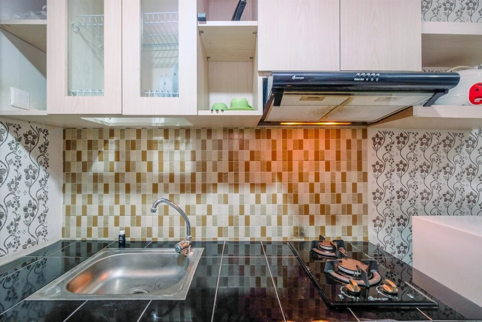 Fully Furnished with Comfortable Design Studio Apartment Margonda Residence 5