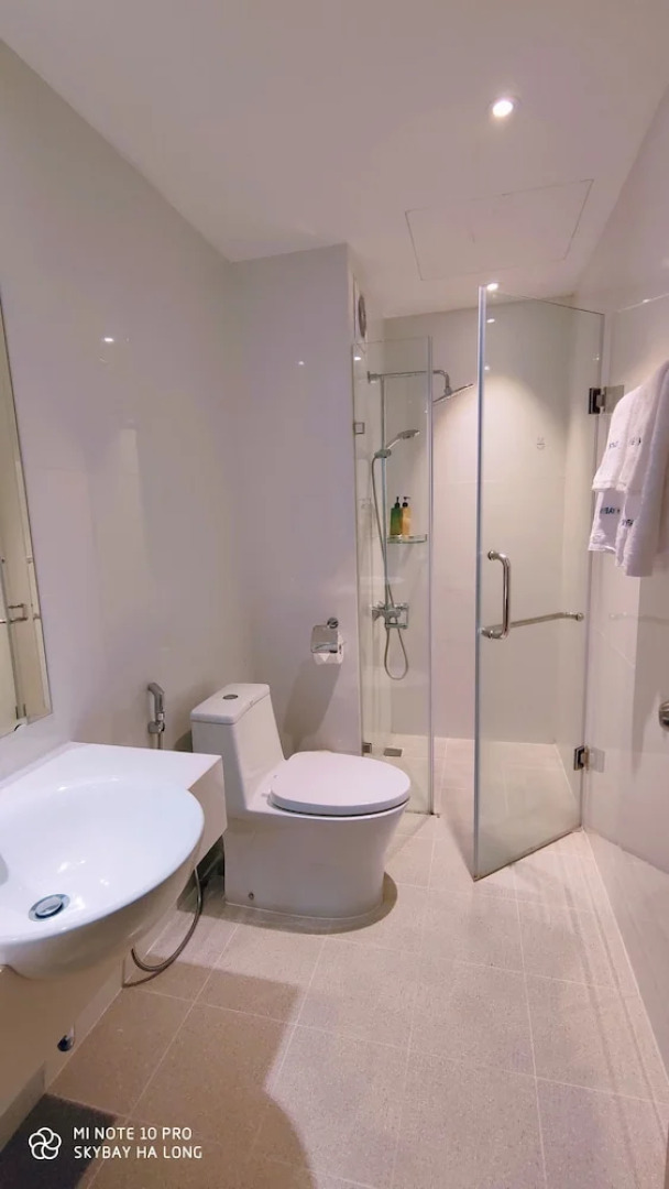 SkyBay HomeTel Ha Long