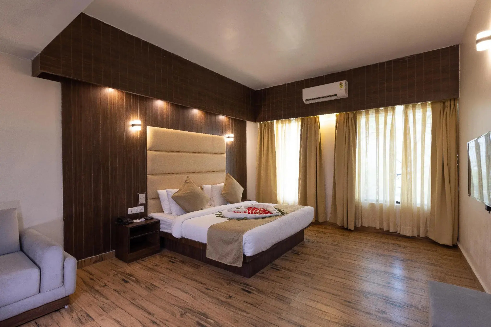 Pride Premier Solitaire Dehradun