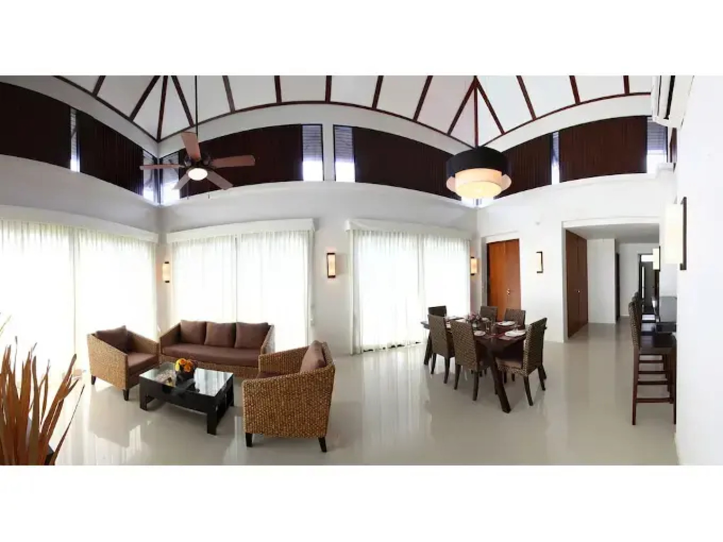 The Oriental Beach Pool Villa & Village