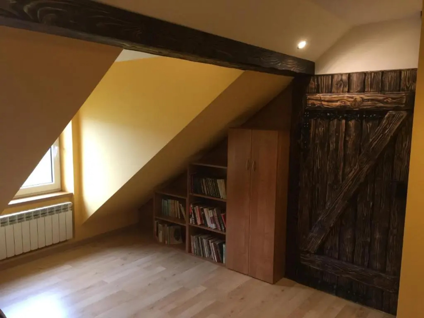 Apartament Pod Garbem