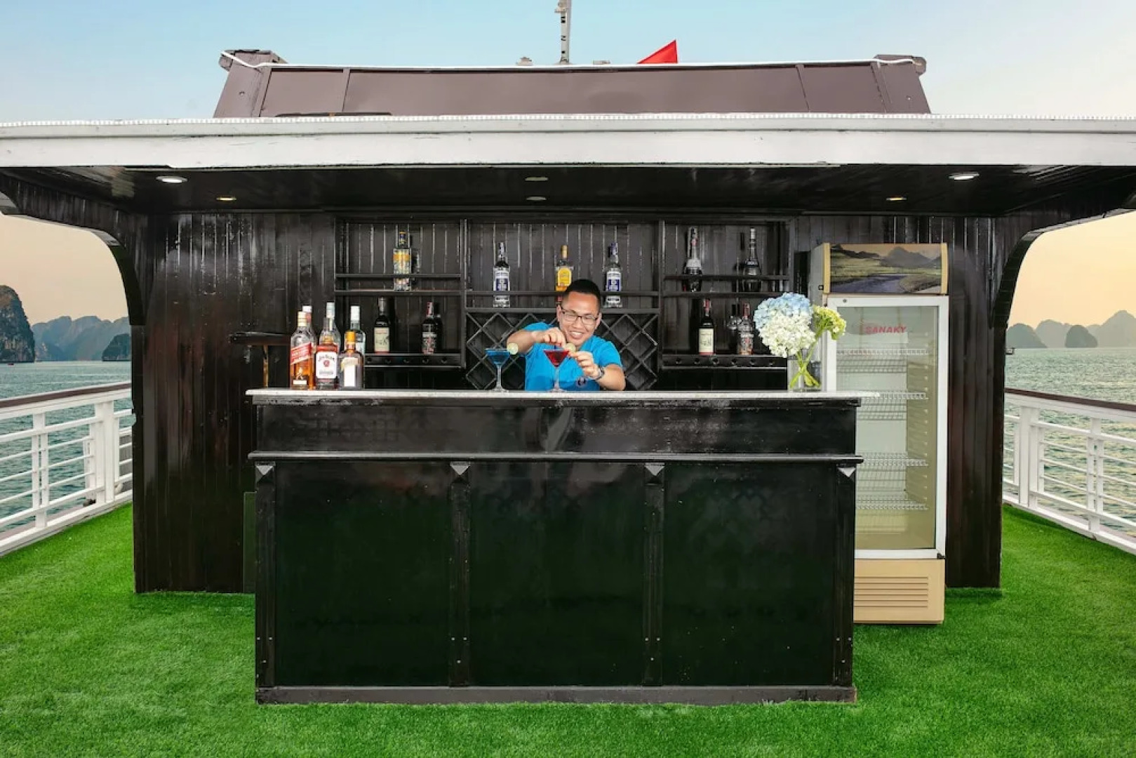 Halong Fantasea Cruise