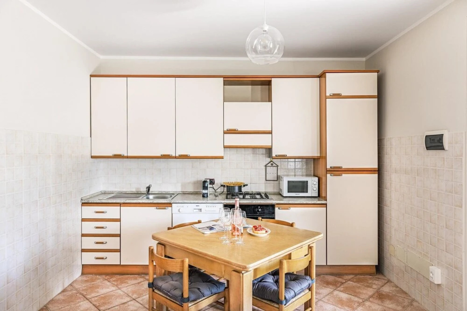 Lauri 0 11 Apartment by Wonderful Italy