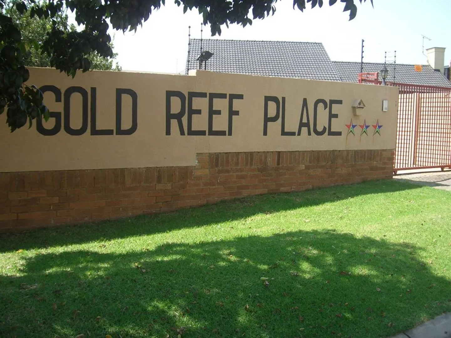 Gold Reef Place