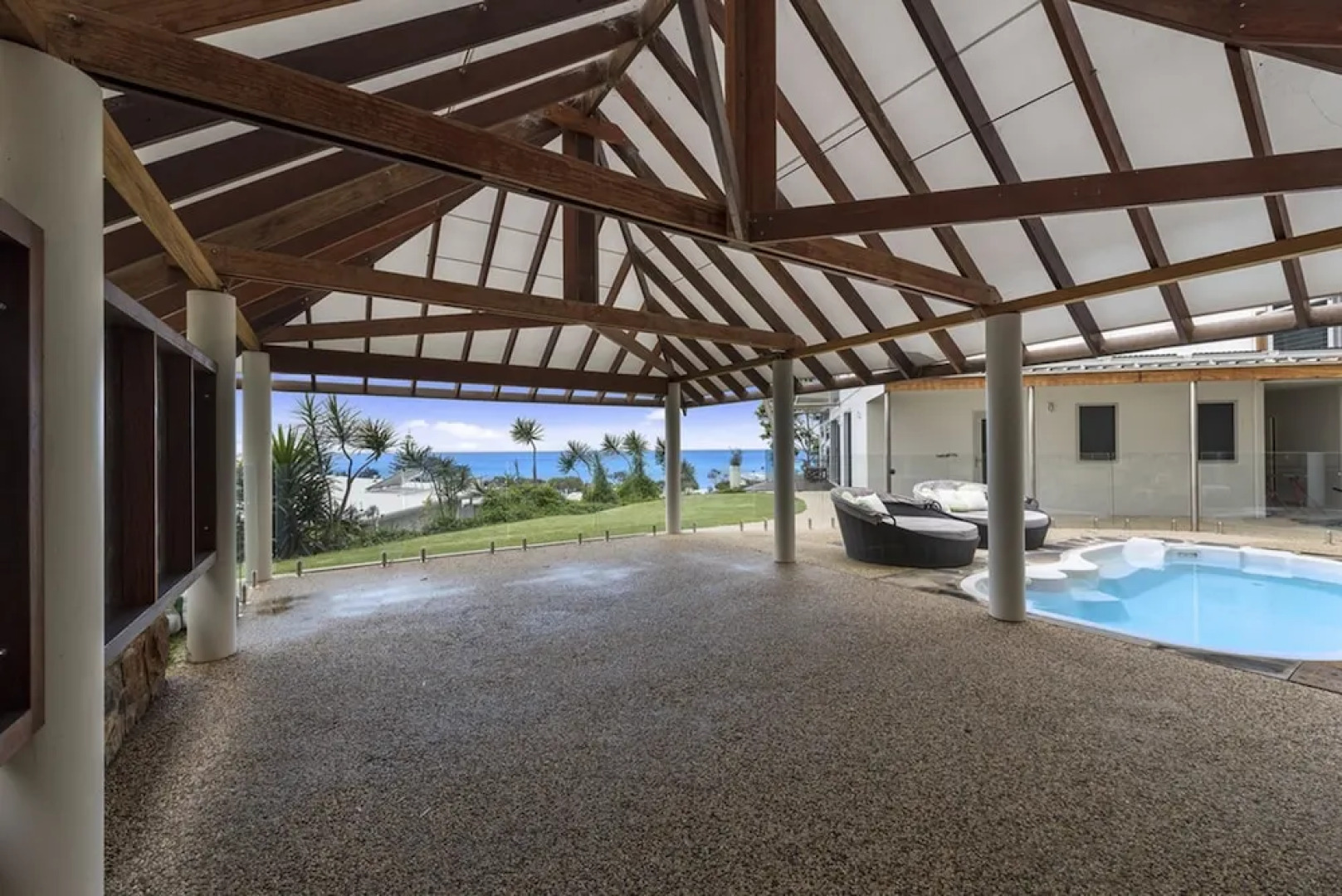 Beachy Coastal Retreat