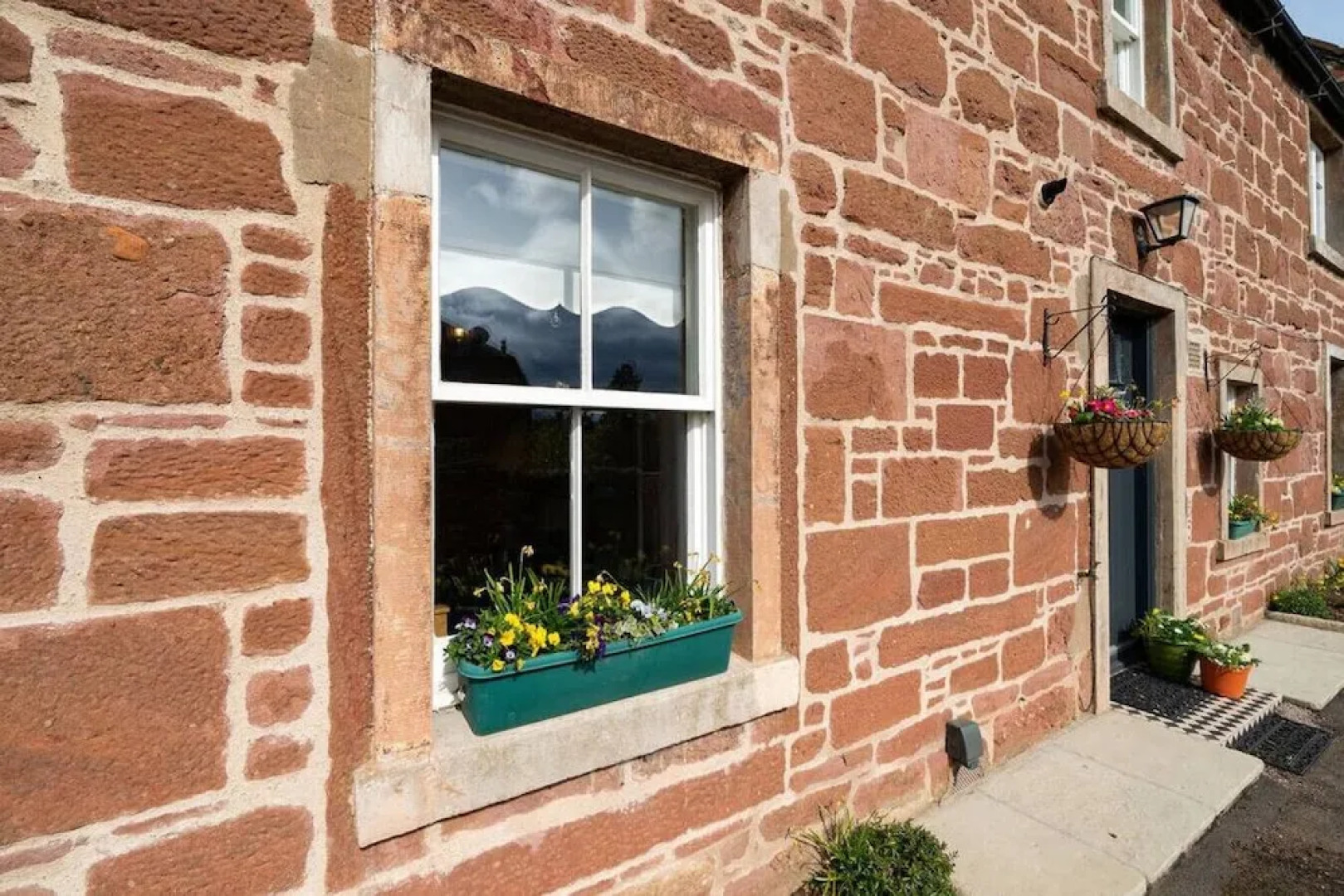 Thrums Cottage - A Writer s Retreat