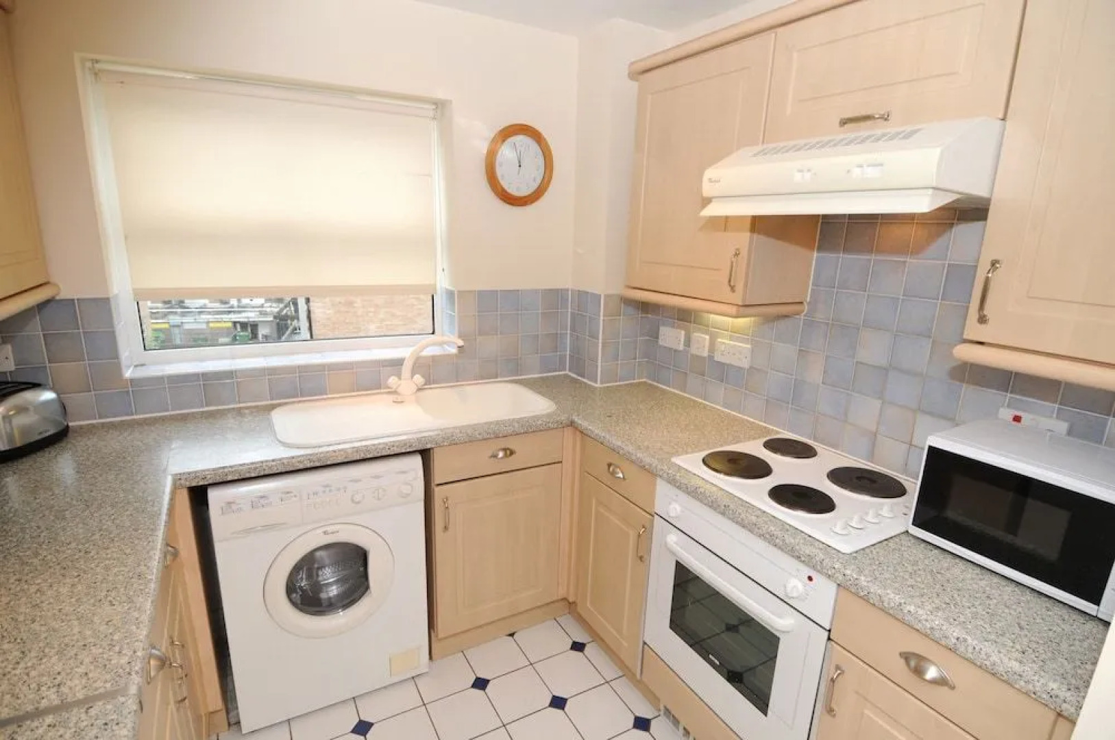 Maple House Serviced Apartments