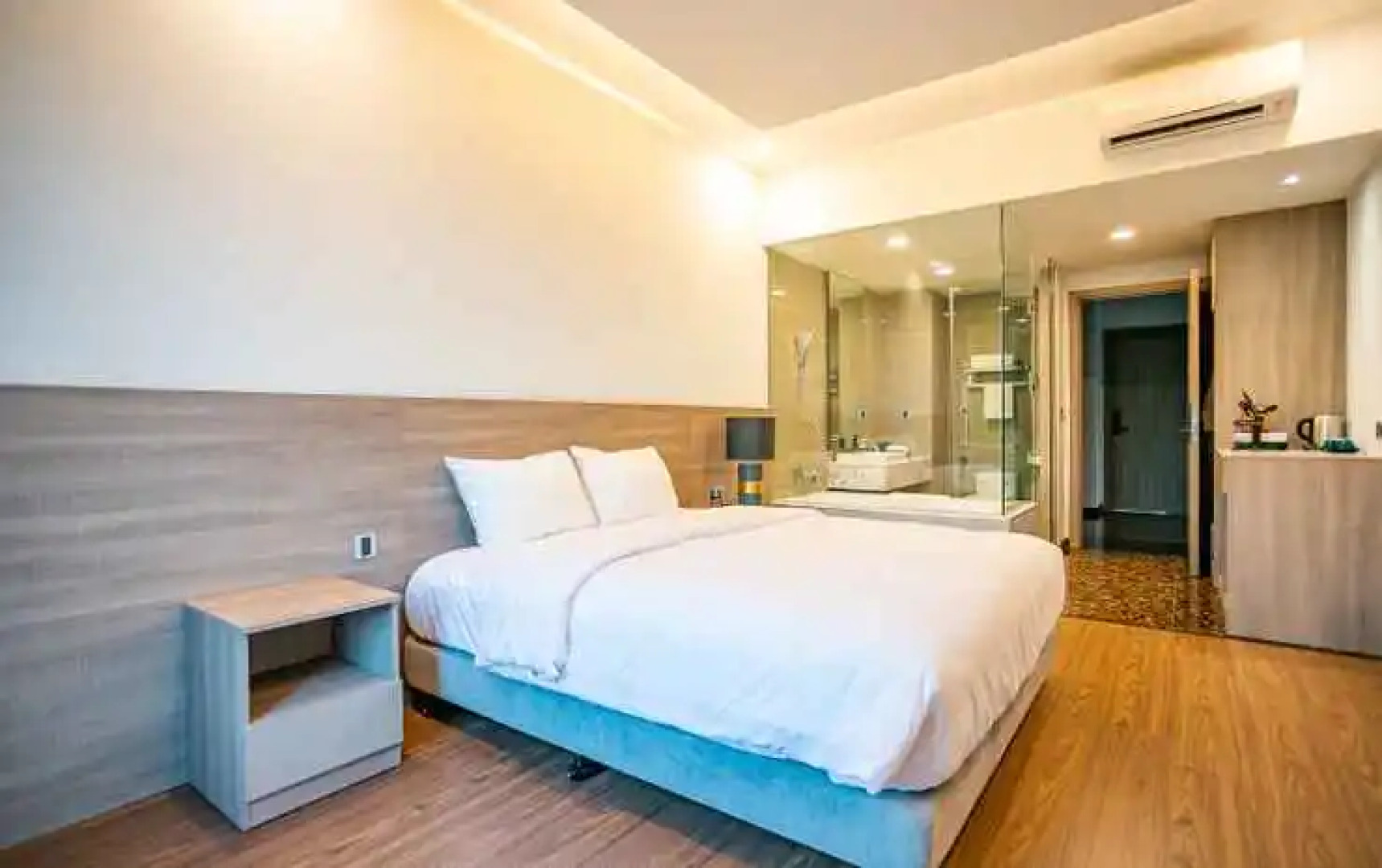 Mansion Park Hotel & Apartment