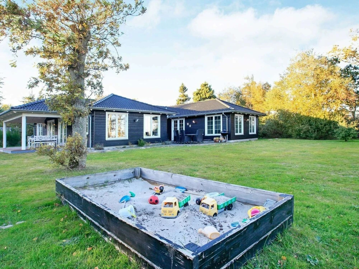 Spacious Holiday Home in Hals With Swimming Pool