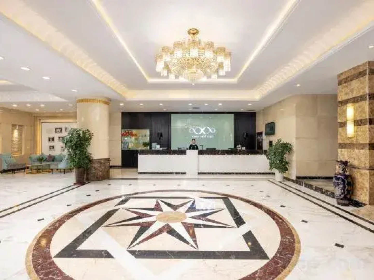 Xi'an Hotel (Yining  Feijichang Road Liuxing Street )