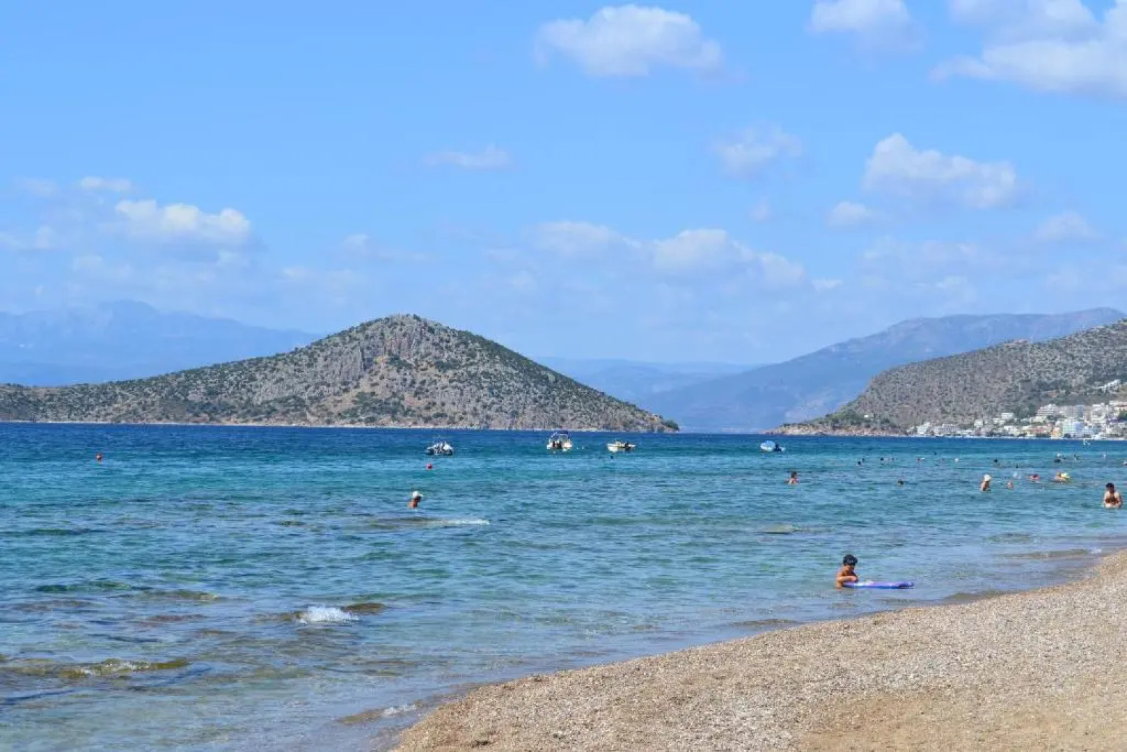 Alexandros Apartments