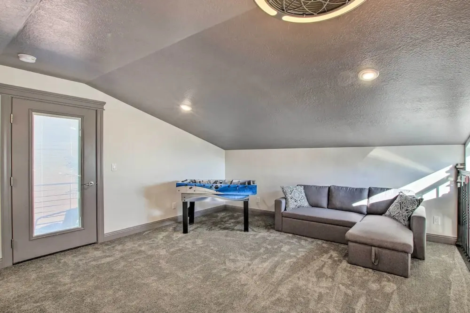 Spacious Home w/ Mtn Views: 2 Mi to Bear Lake!