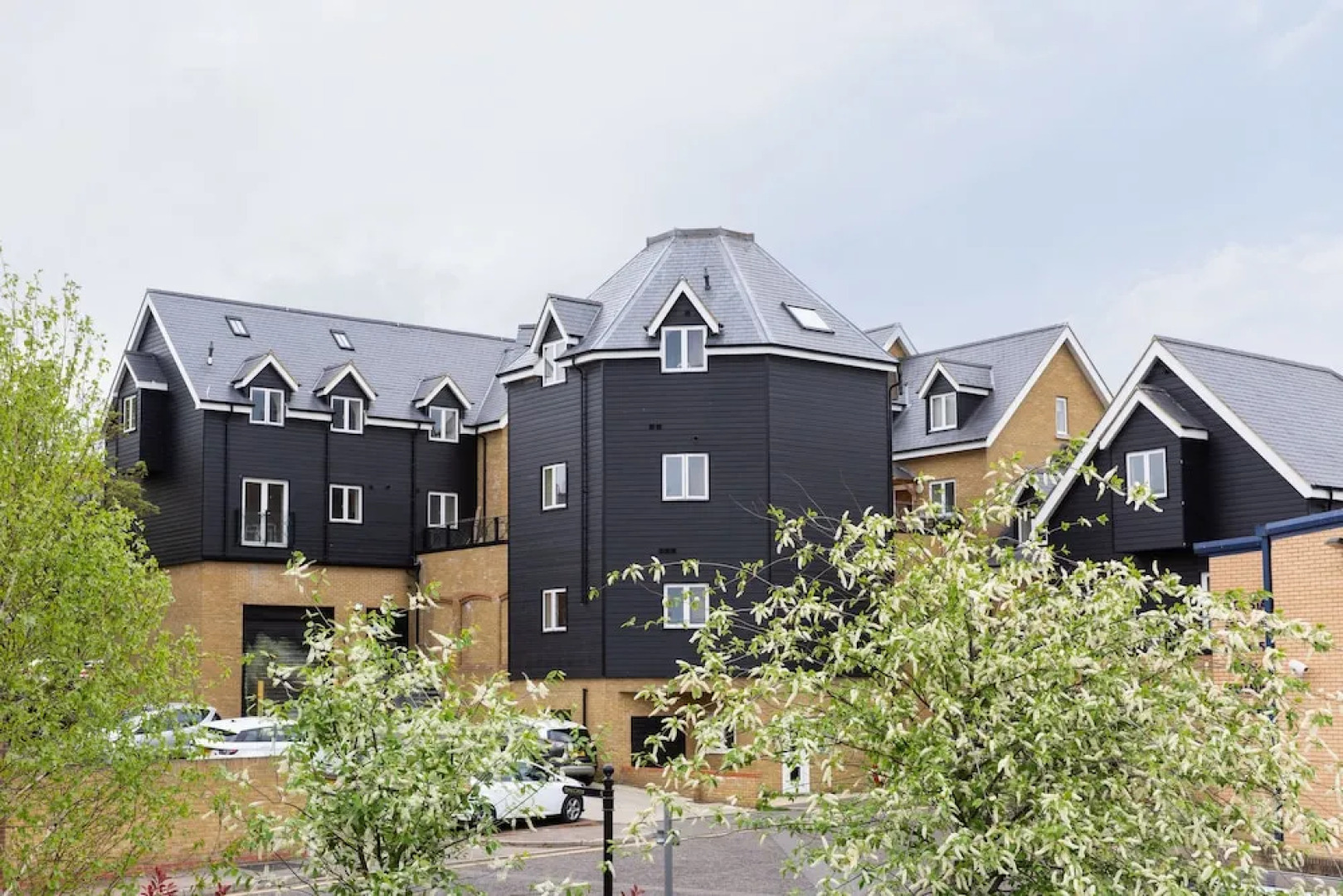 Velvet 2-Bedroom Penthouse Brewery Road