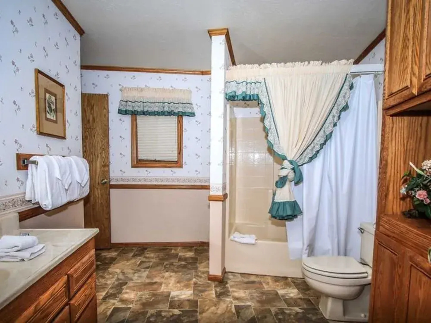 Four Seasons Estate #1231