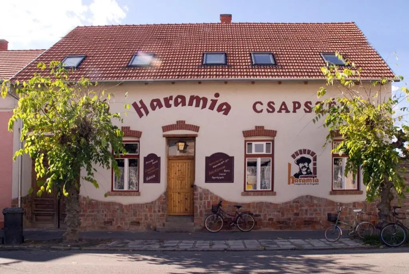 Haramia Csapszék és Fogadó