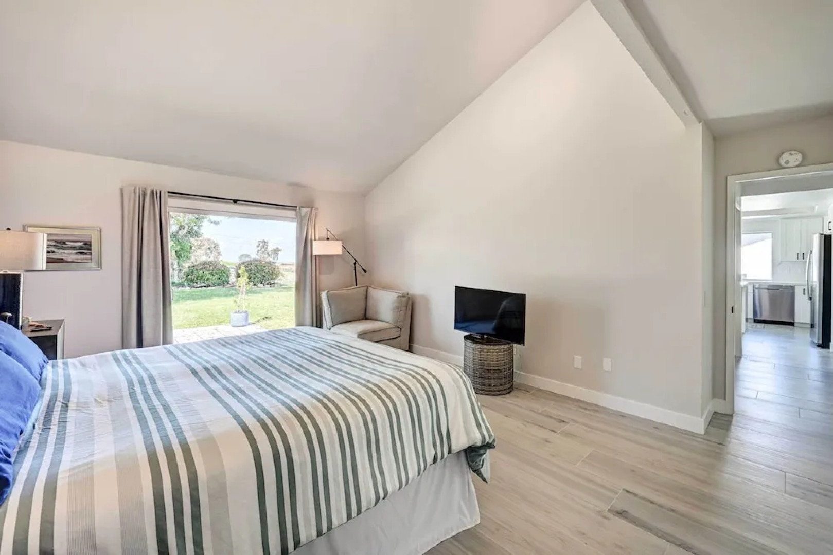 Lovely Solana Beach Home w/ Views: 2 Mi to Ocean!