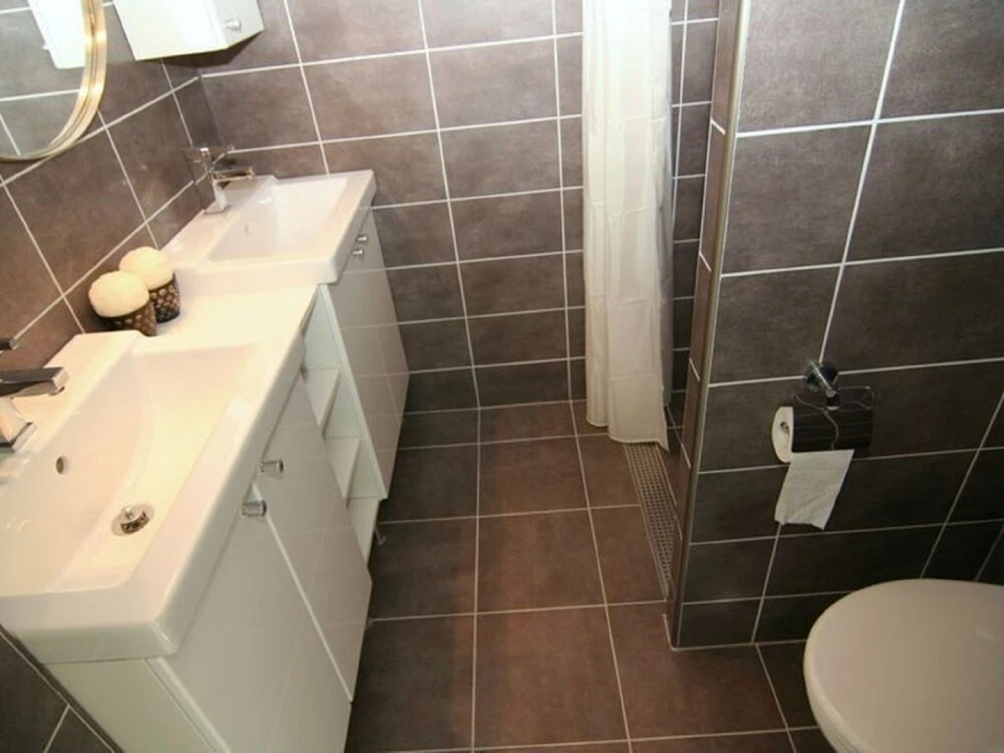 Detached Holiday Home with Dishwasher, Located on Texel