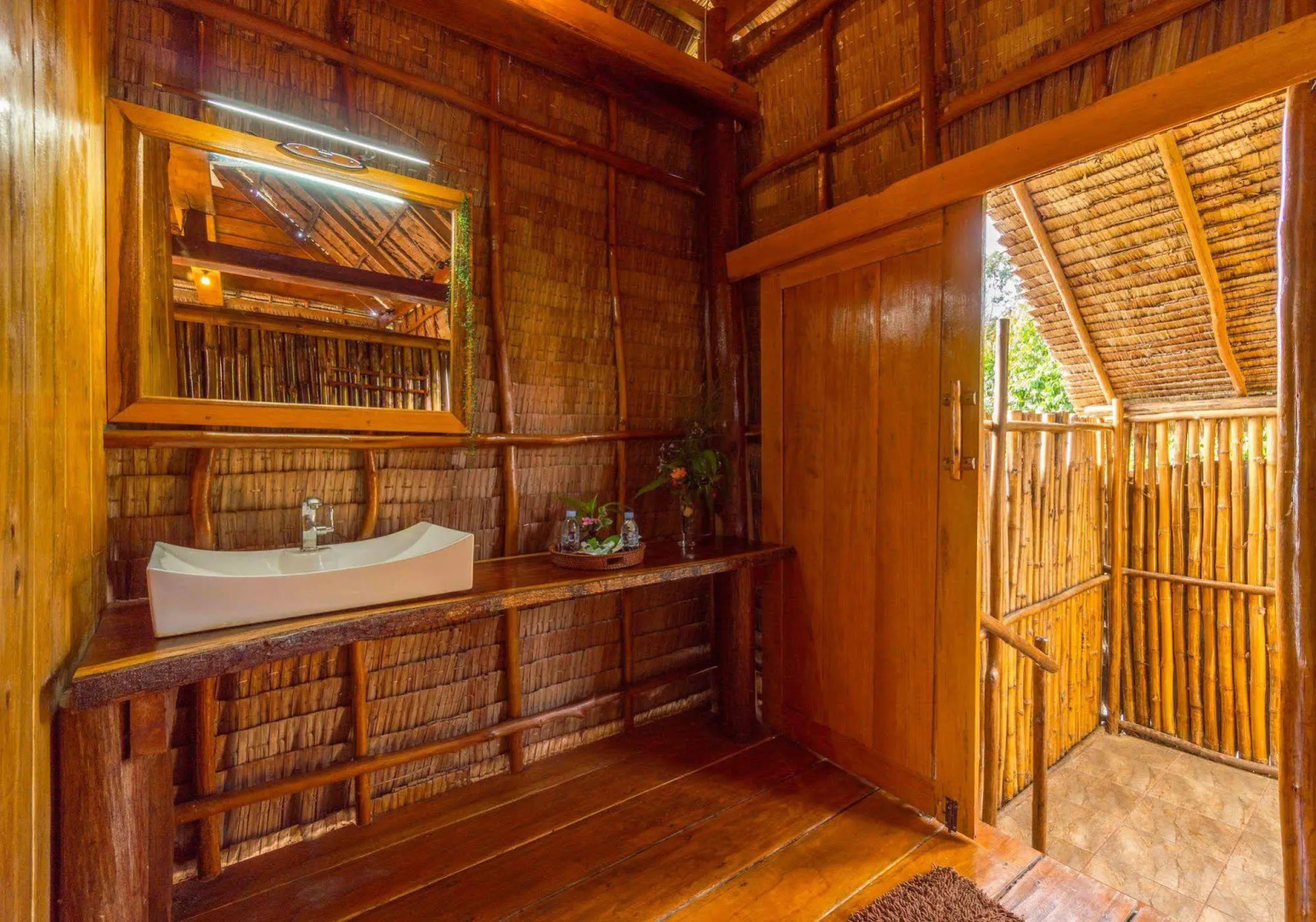 Royal Retreat Resort