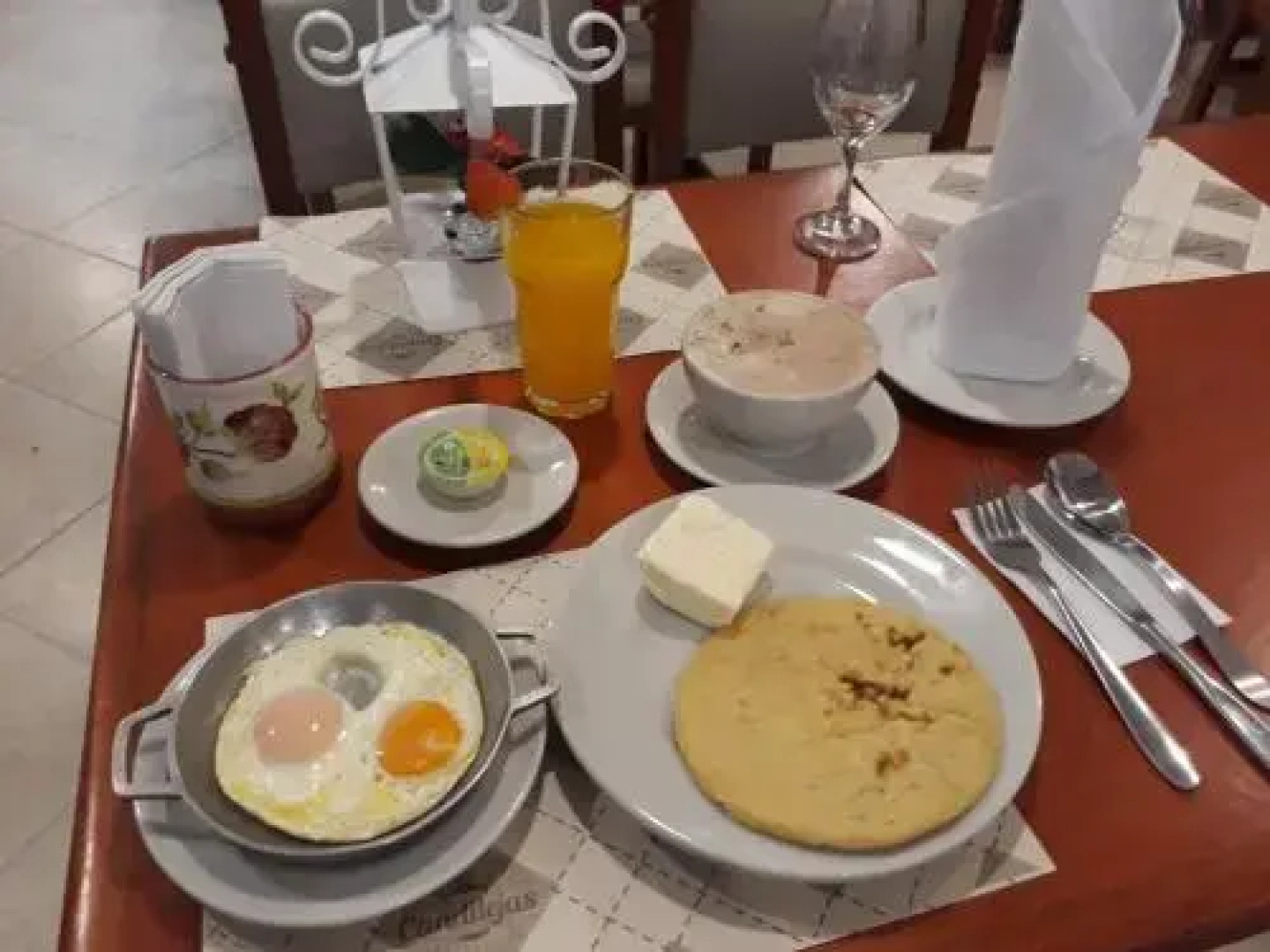 Hotel Mall Del Parque