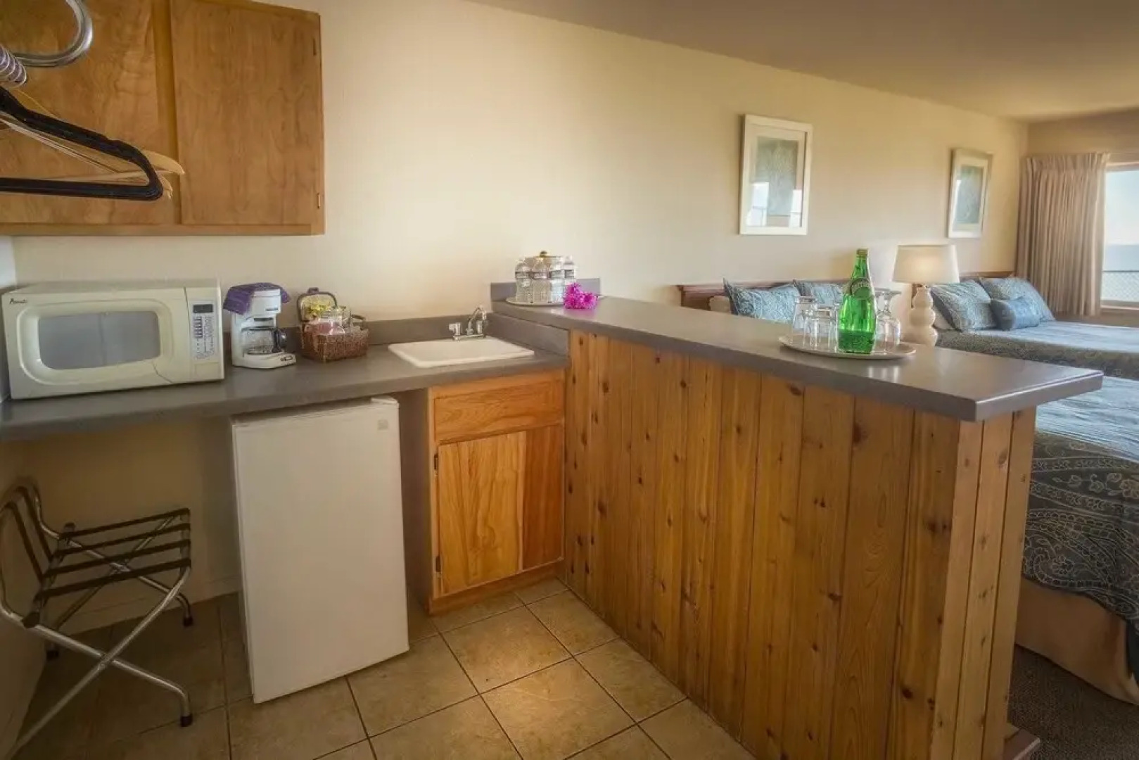 Inn Of The Lost Coast