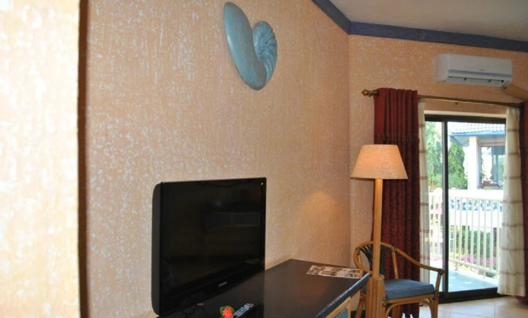 The Beach Comber Hotel & Resort