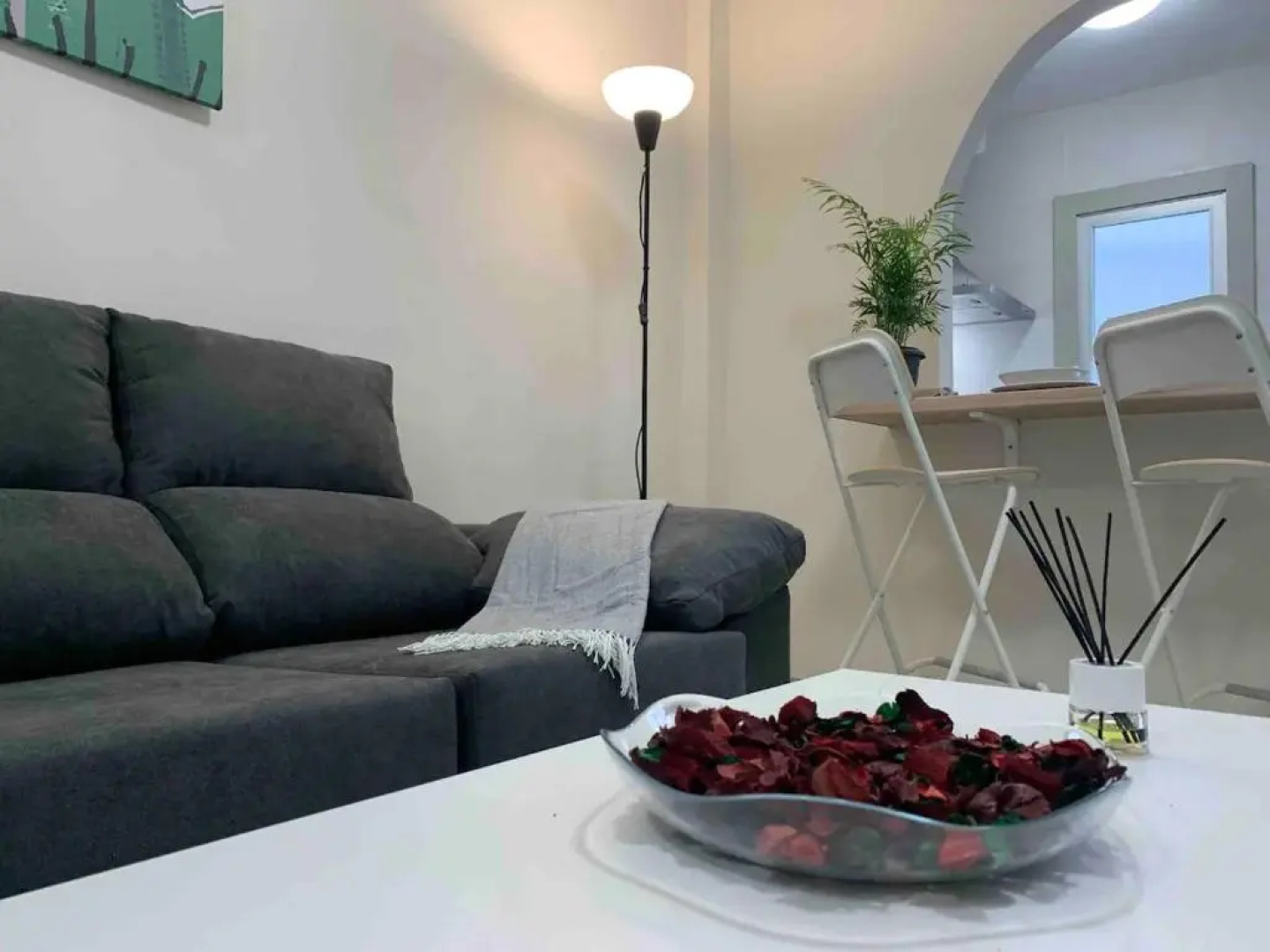 Casa Pablo III Aptº Tranquilo, bien equipado