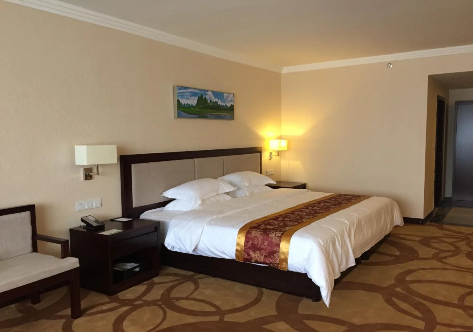 Days Hotel Frontier Yangshuo