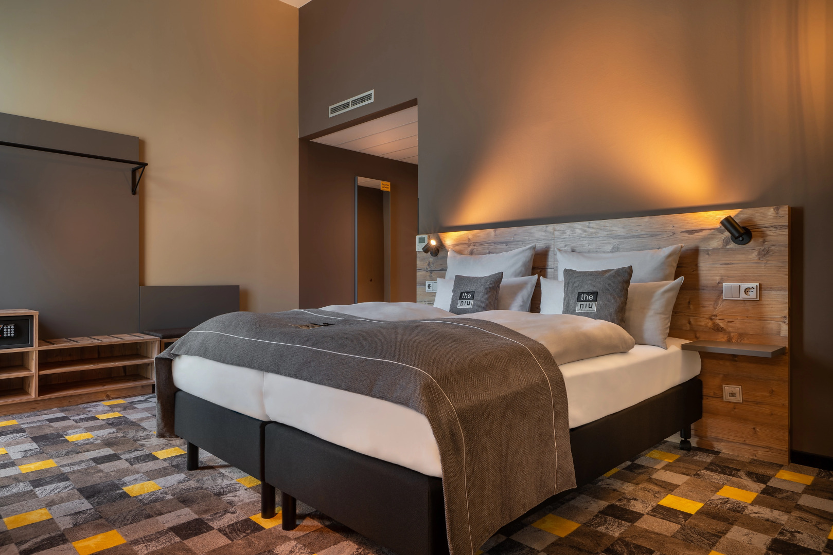 Отель Holiday Inn - the niu, Timber Esslingen, an IHG Hotel