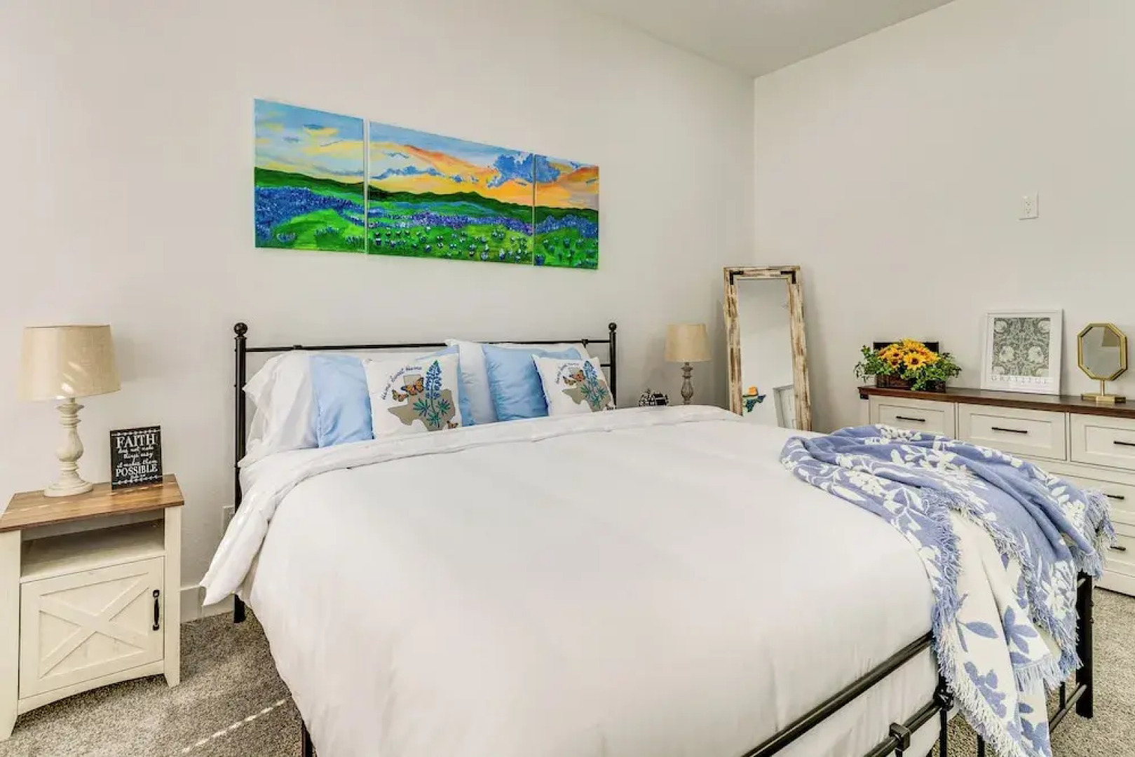 1 Mi to Dtwn Brenham! 'the Bell & Bloom Cottage'