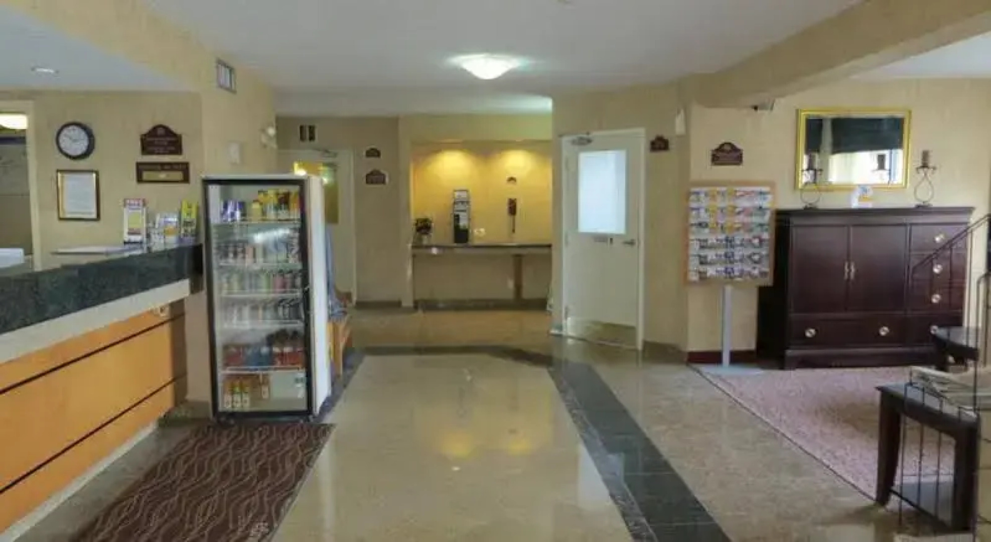 Mississauga Inn & Suites