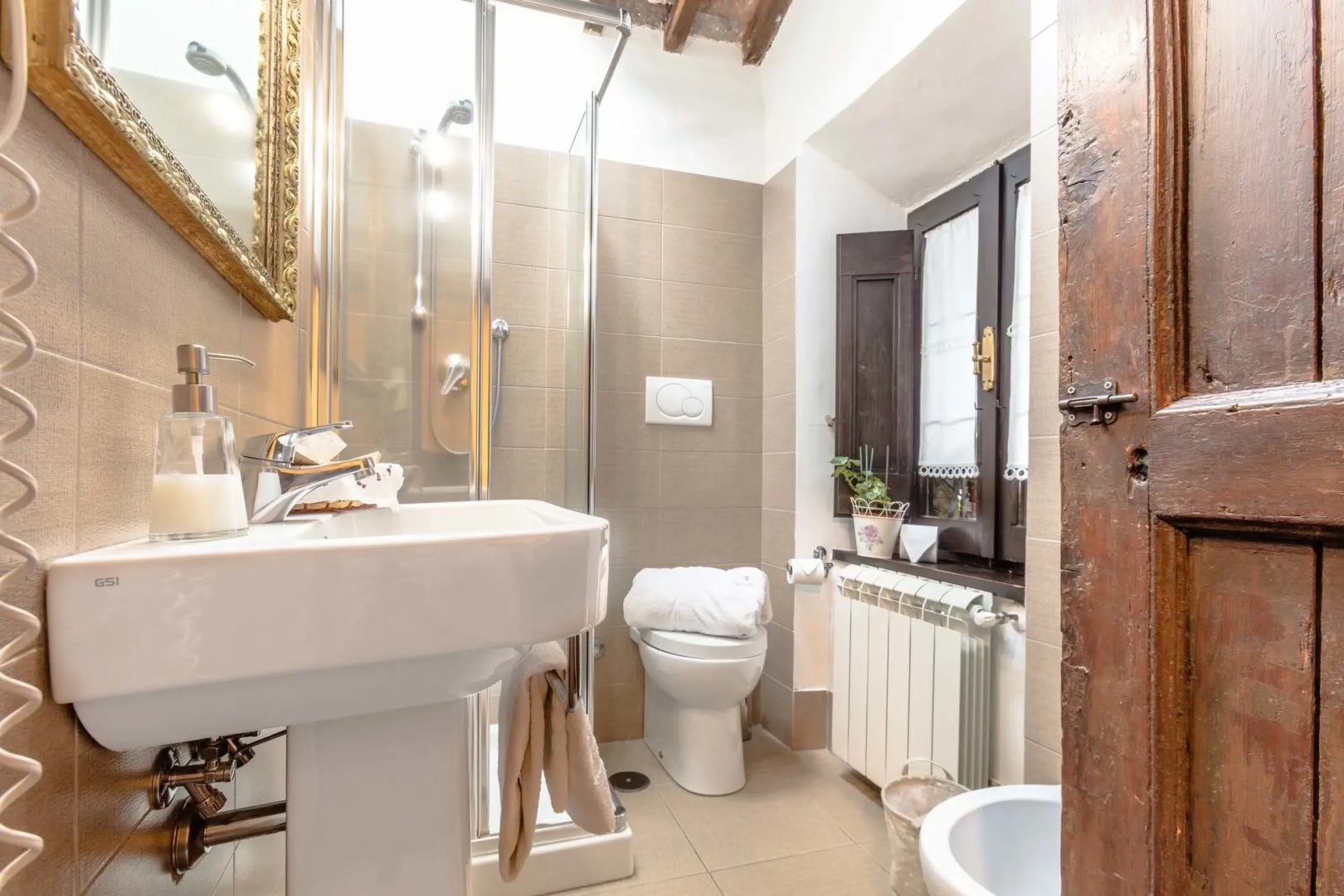 B&B dei Papi Boutique Hotel