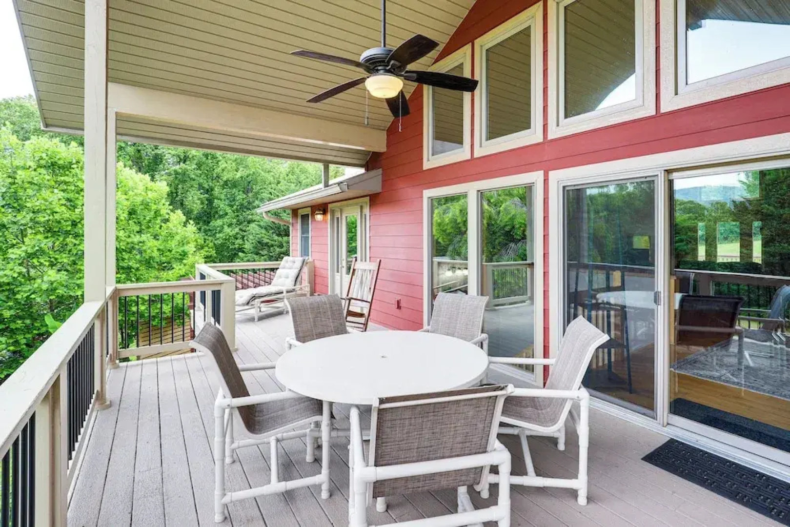 Mtn Views & Hot Tub: 6-acre Blue Ridge Retreat!