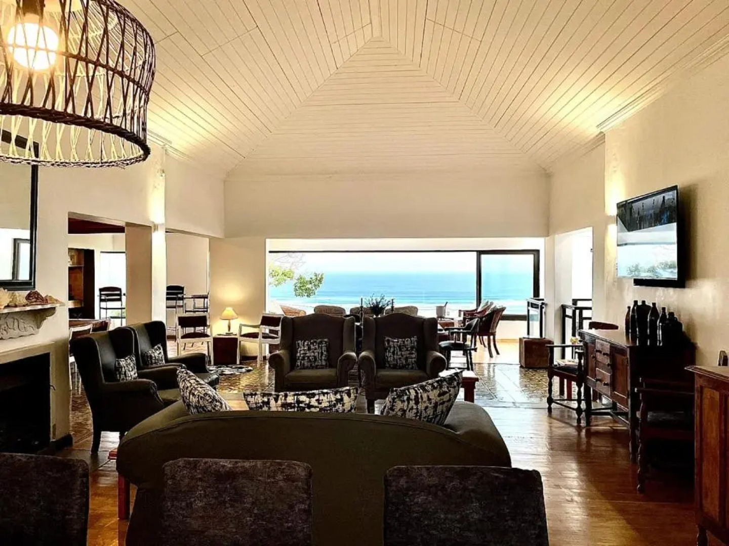 Oyster Bay Ten On Tornyn