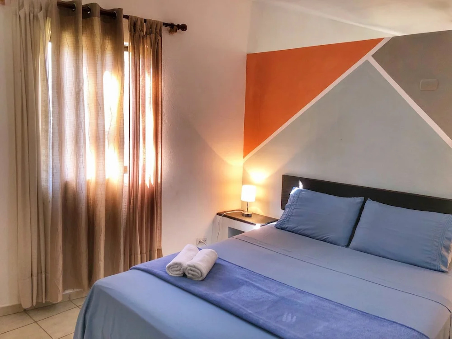 Plaza Royal Apartments