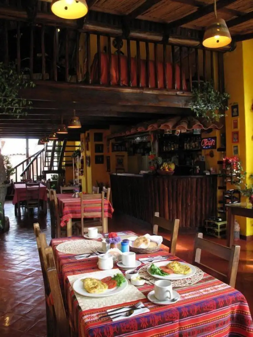 La Casa de Barro Lodge & Restaurant