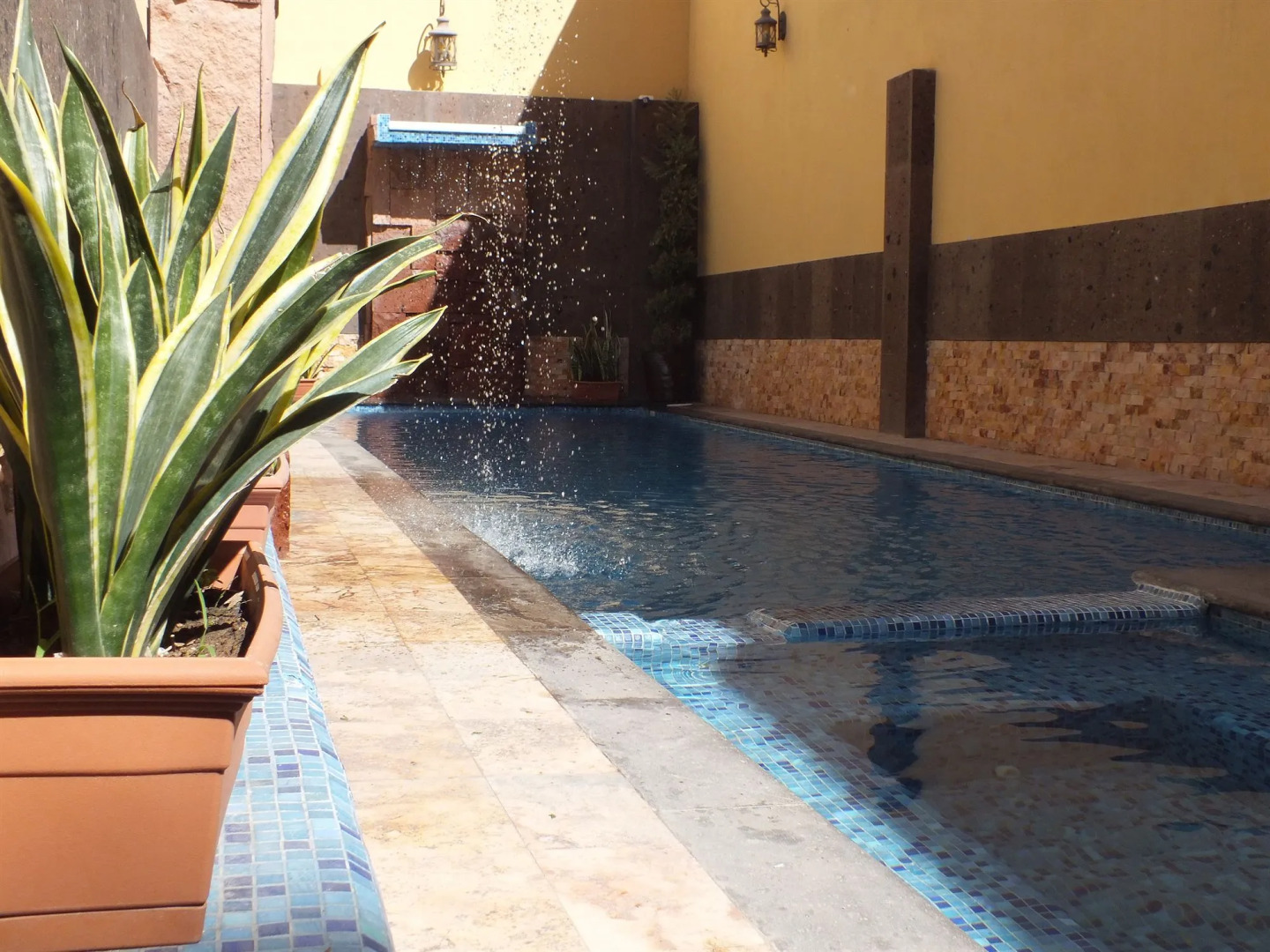 Hotel Rincón Real Suites