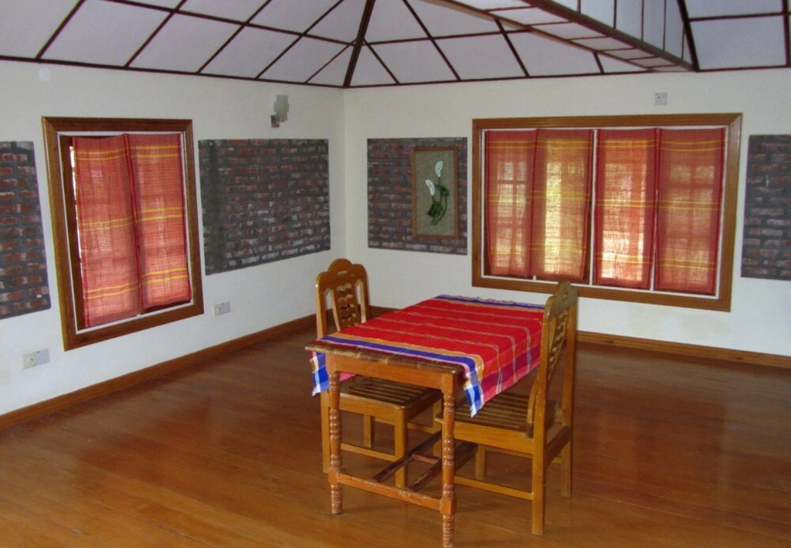 Lei Thar Gone Guest House