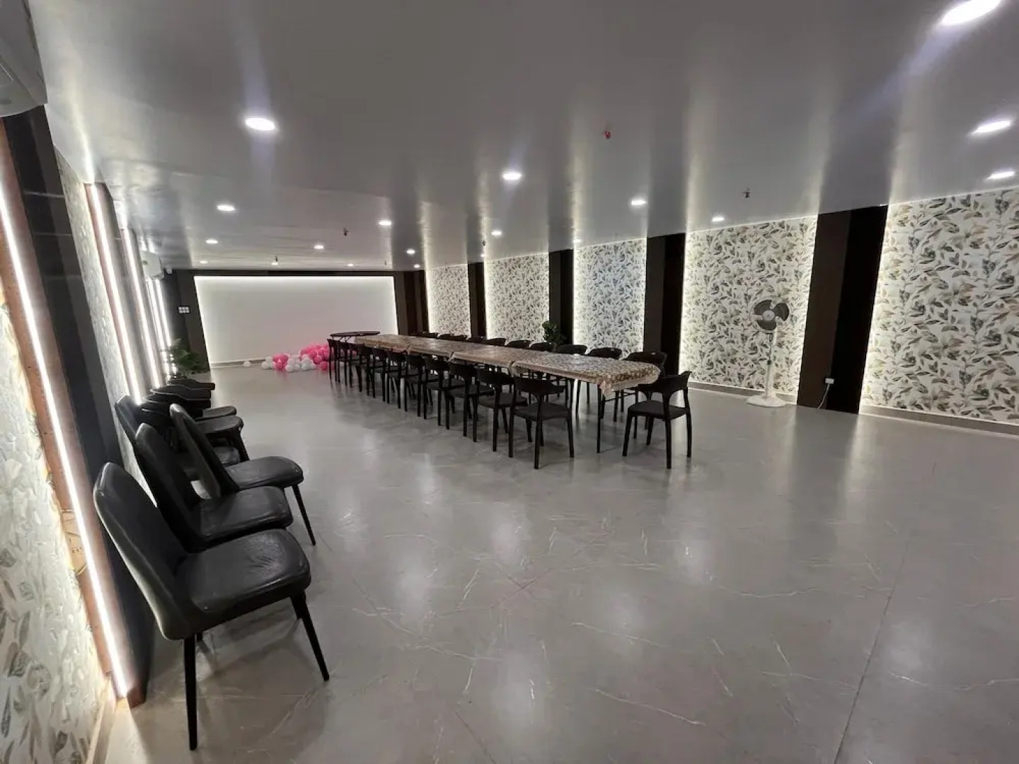 Hotel Soumya Sarovar