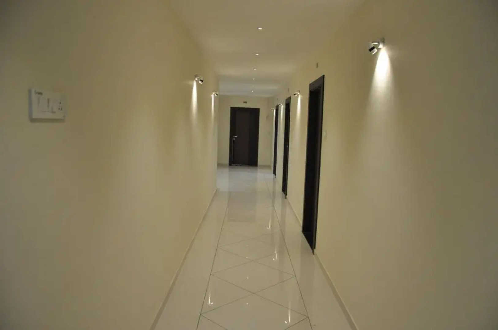 Shivdhara Hotel & Residence