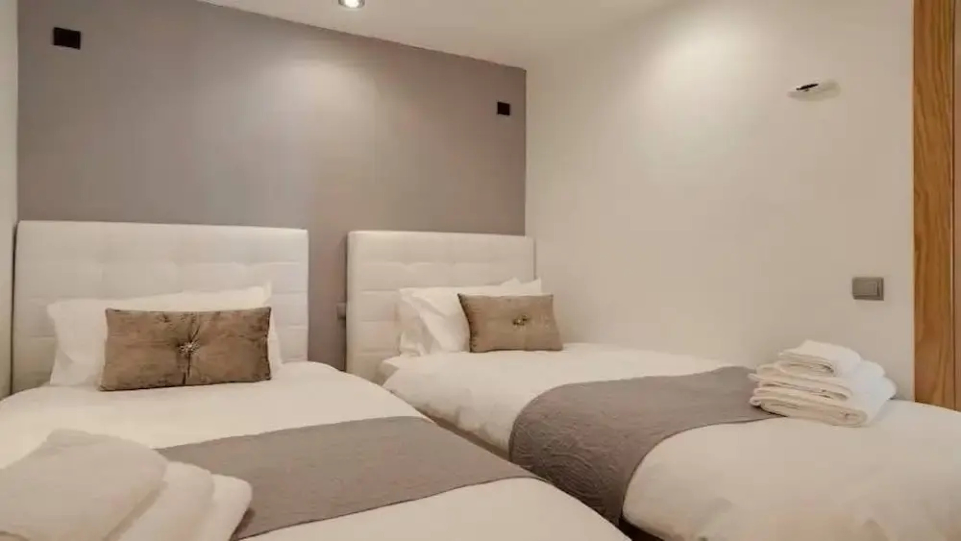 Villa Issabella Marbella, Elviria