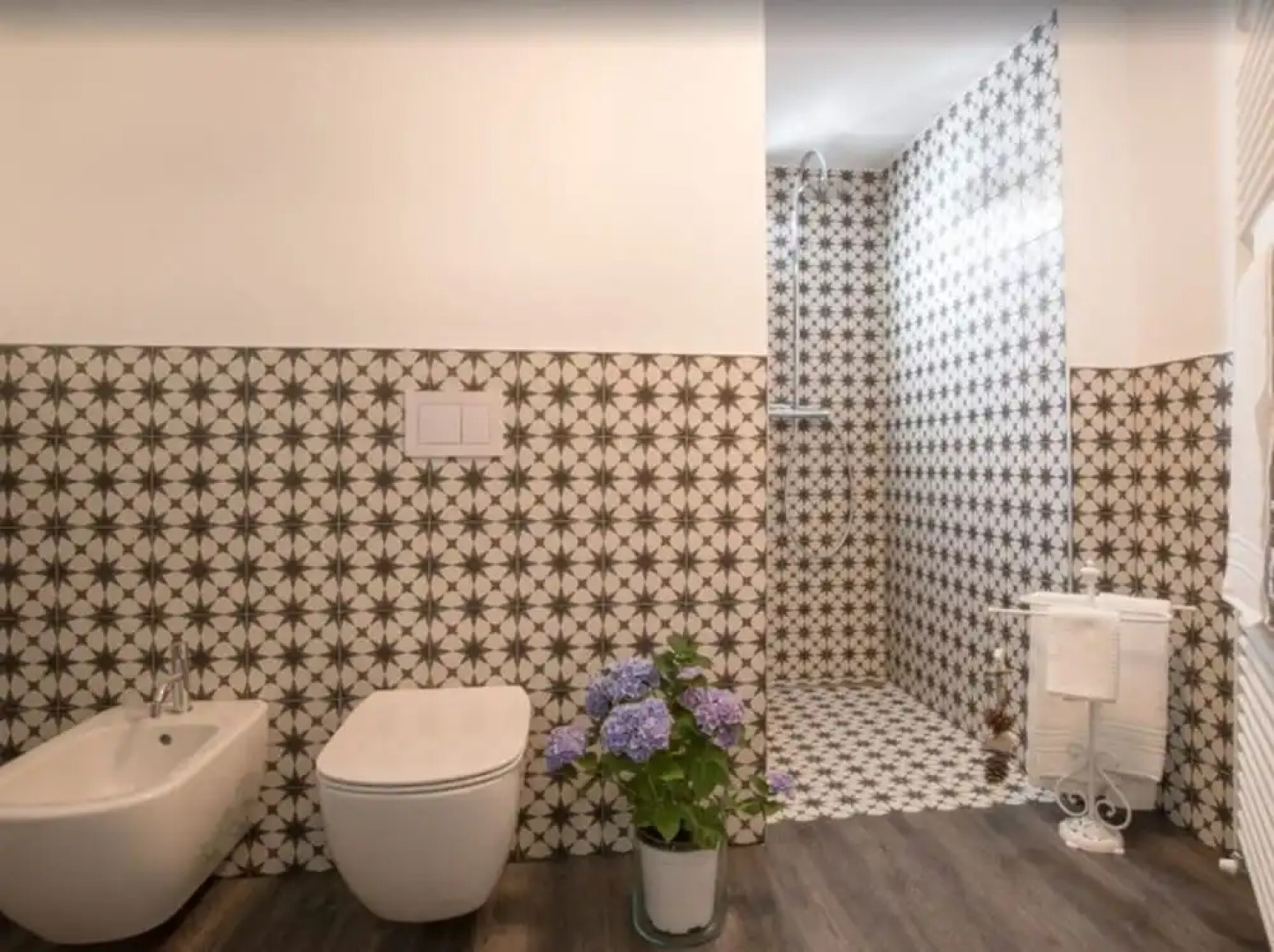 Maji Como Lake apartments