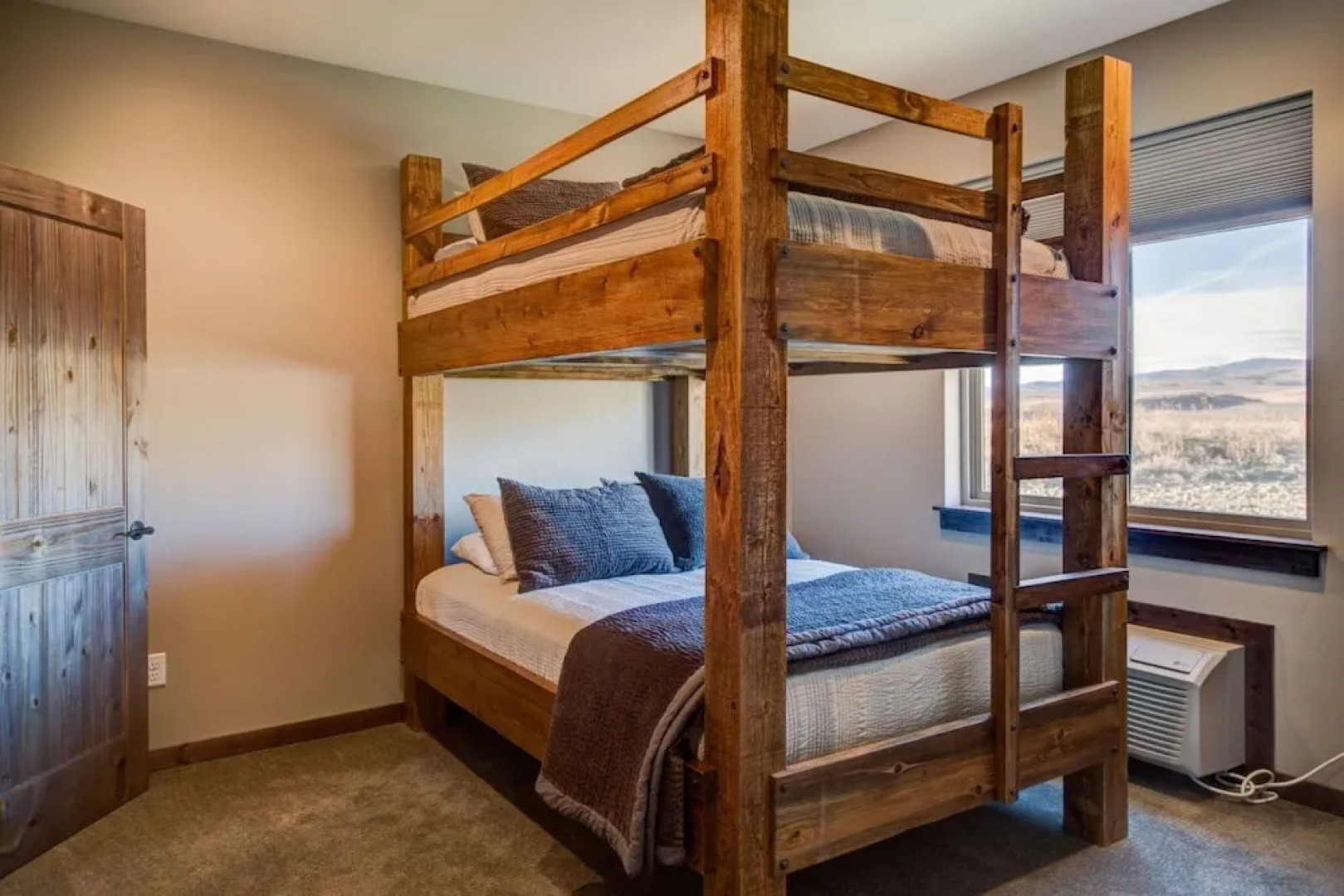 Livingston - Crazy Mountain Lodge