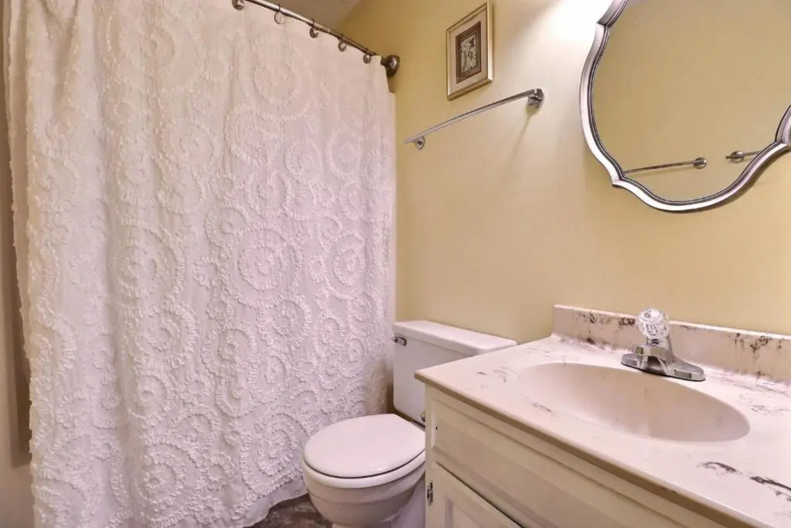 7148 Just Beachy 1 Min Walk to Beach