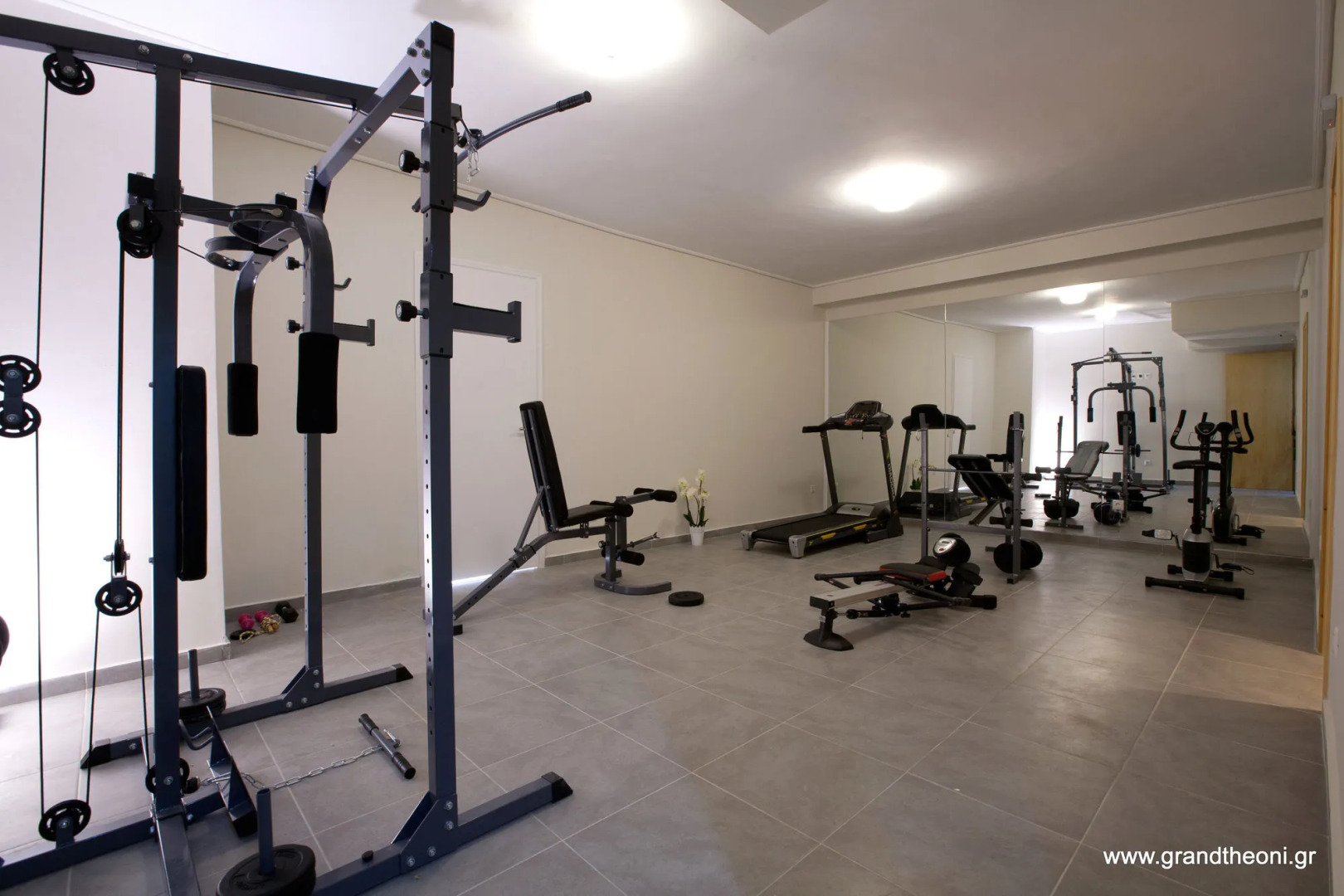 Grand TheoNi Boutique Hotel & Spa