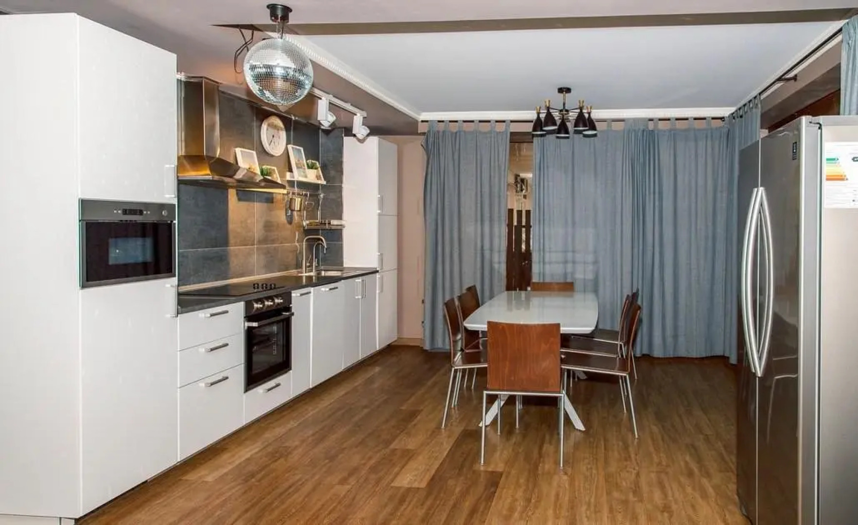 Вилла Holiday (Холидей)