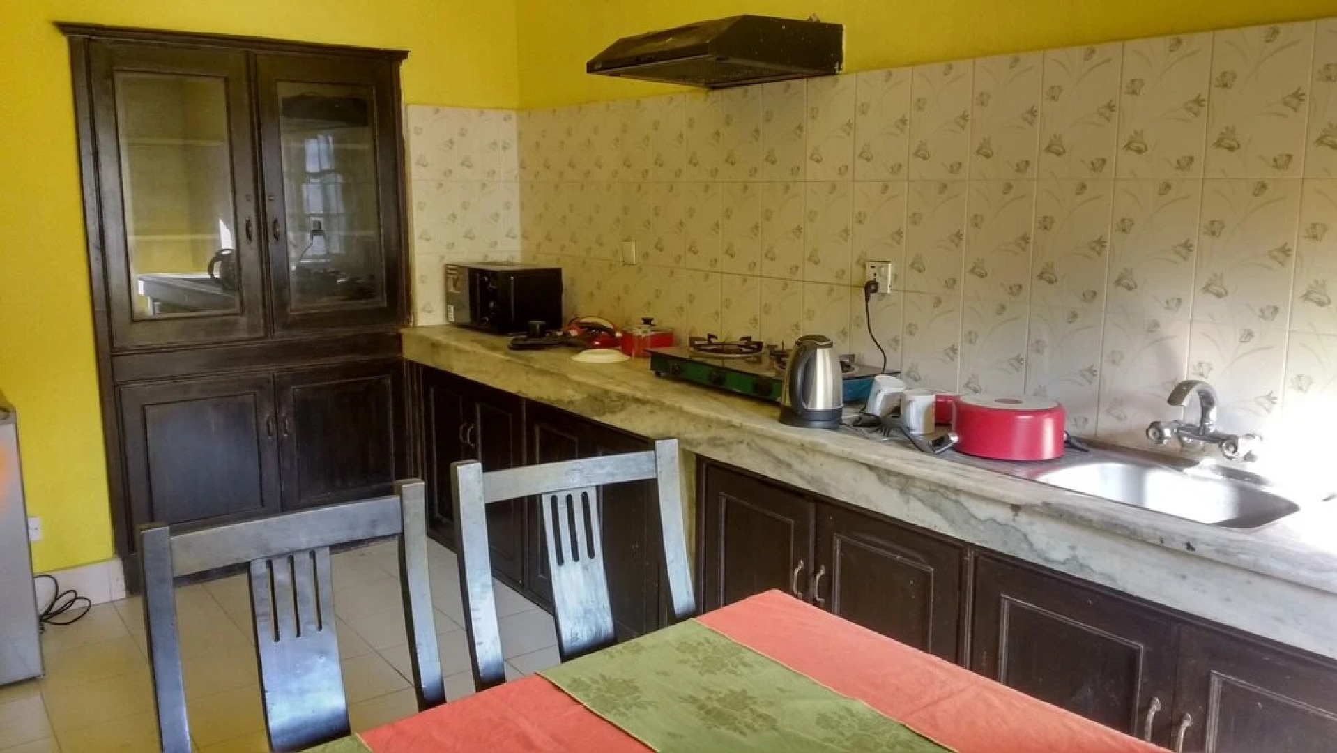 Yellow Durbar Apartment and Lounge