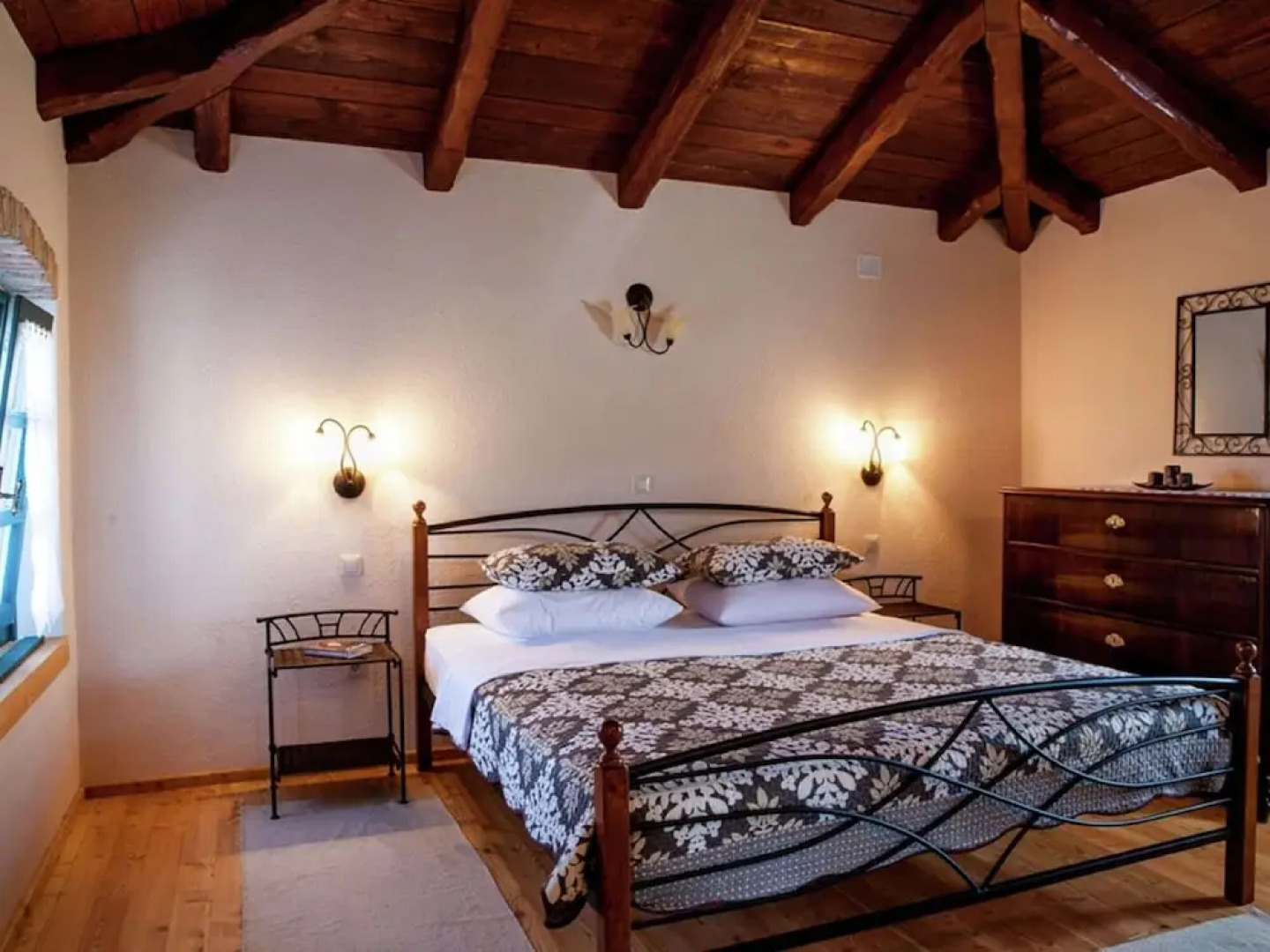 Villa on Krk With Pool and Outdoor Kitchen