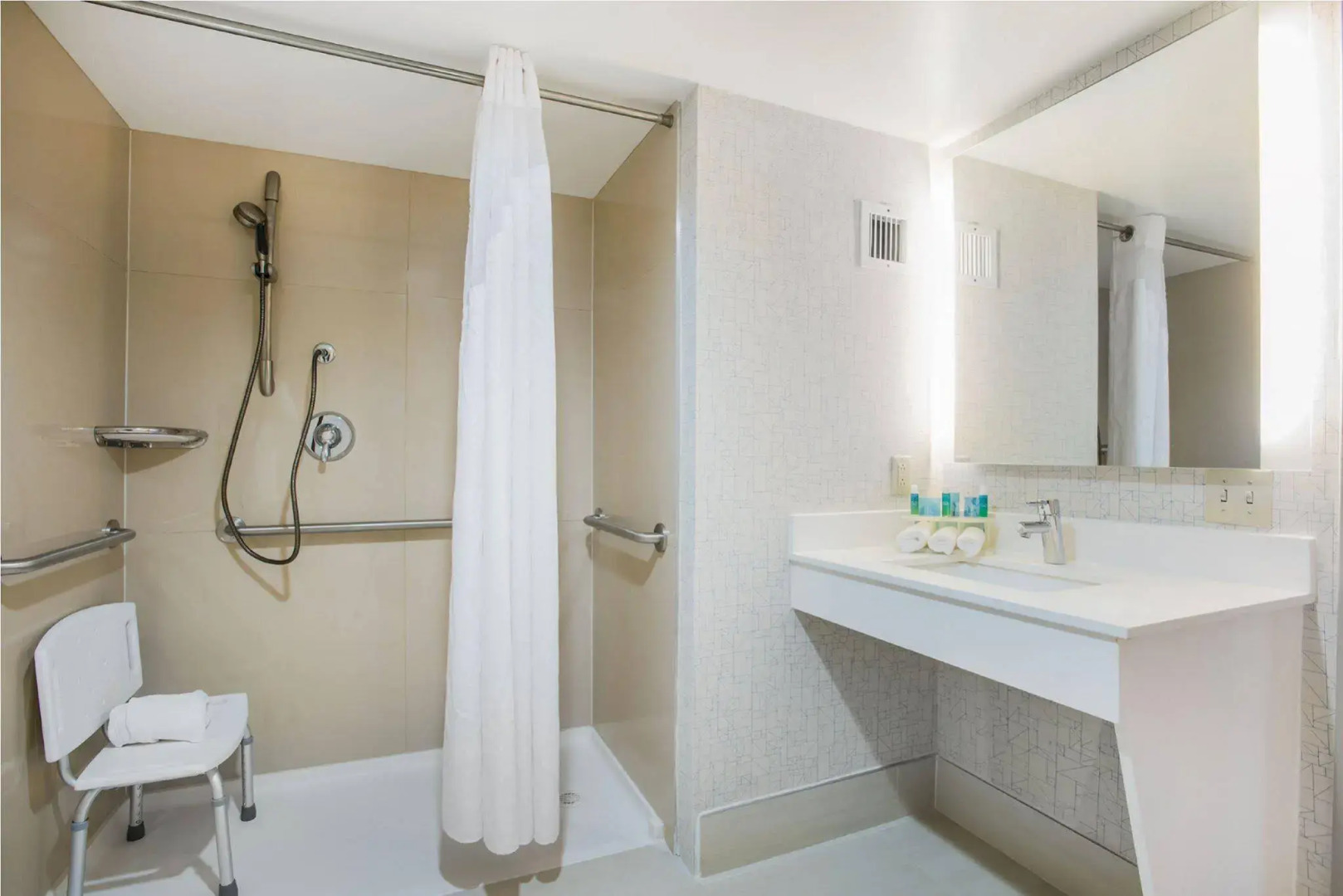 Holiday Inn Express Albany Downtown