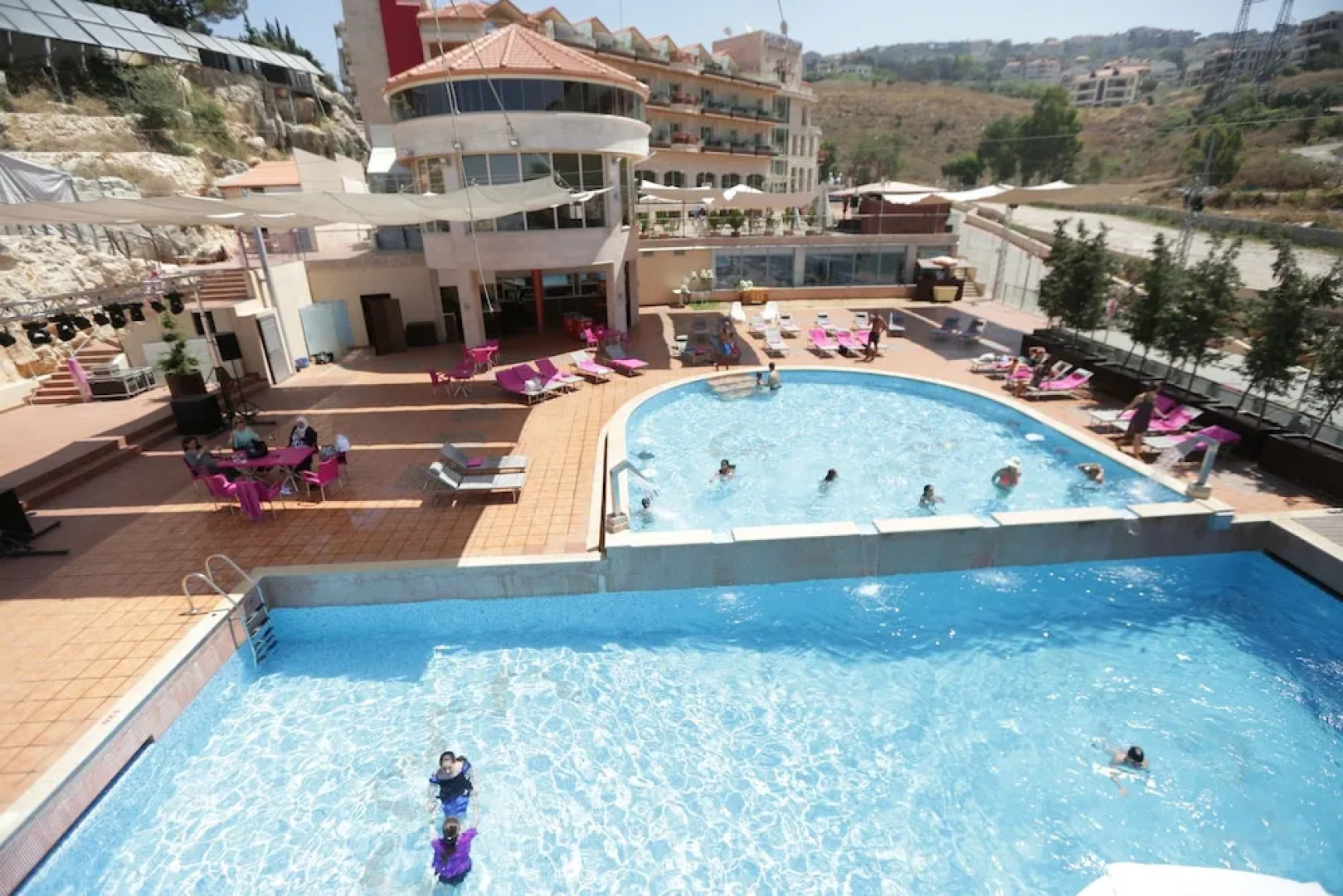 Golden Tulip Lili's Resort & Spa