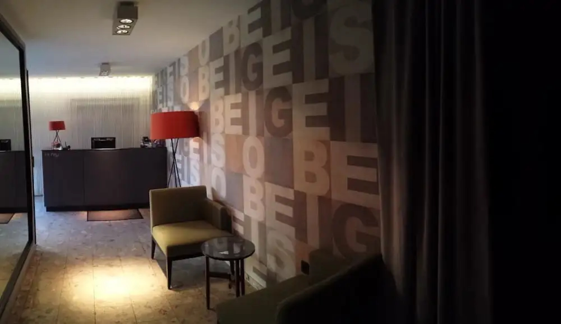 Hotel Henry